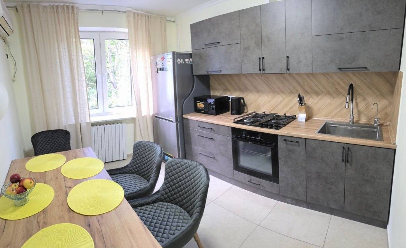 Квартира на вул. Ботанический пер, 75 м², 85 000$ — FAKTOR