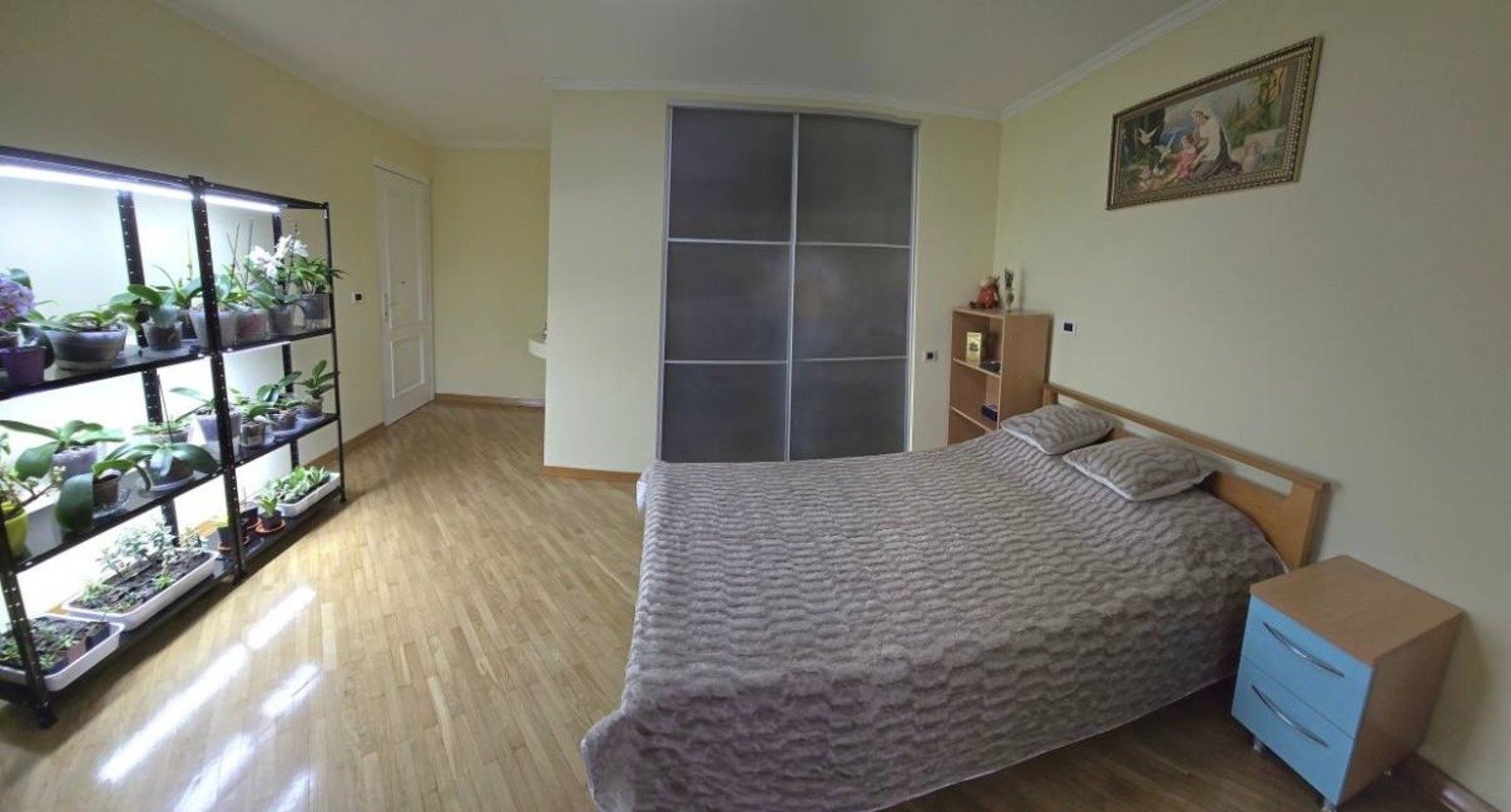 Квартира на ул. Ботанический пер, 75 м², 85 000$ — FAKTOR