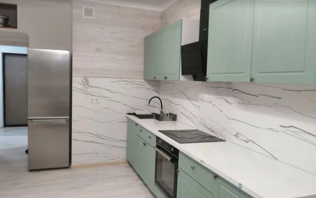 Квартира на вул. Новобереговая, 81 м², 114 317$ — FAKTOR