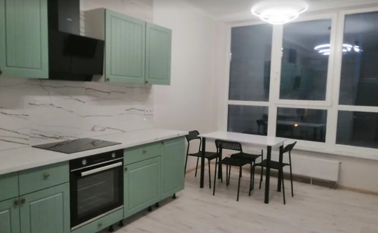 Квартира на вул. Новобереговая, 81 м², 114 317$ — FAKTOR