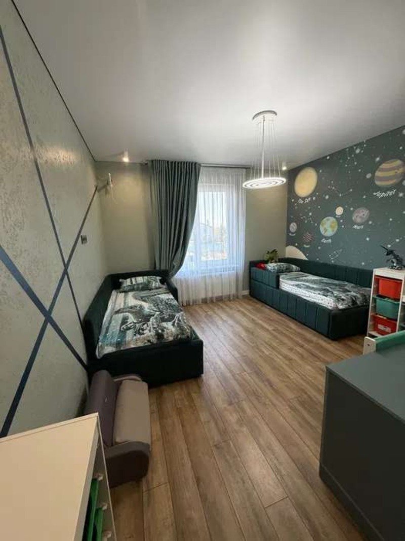Будинок на вул. Шевченко, 200 м², 215 000$ — FAKTOR