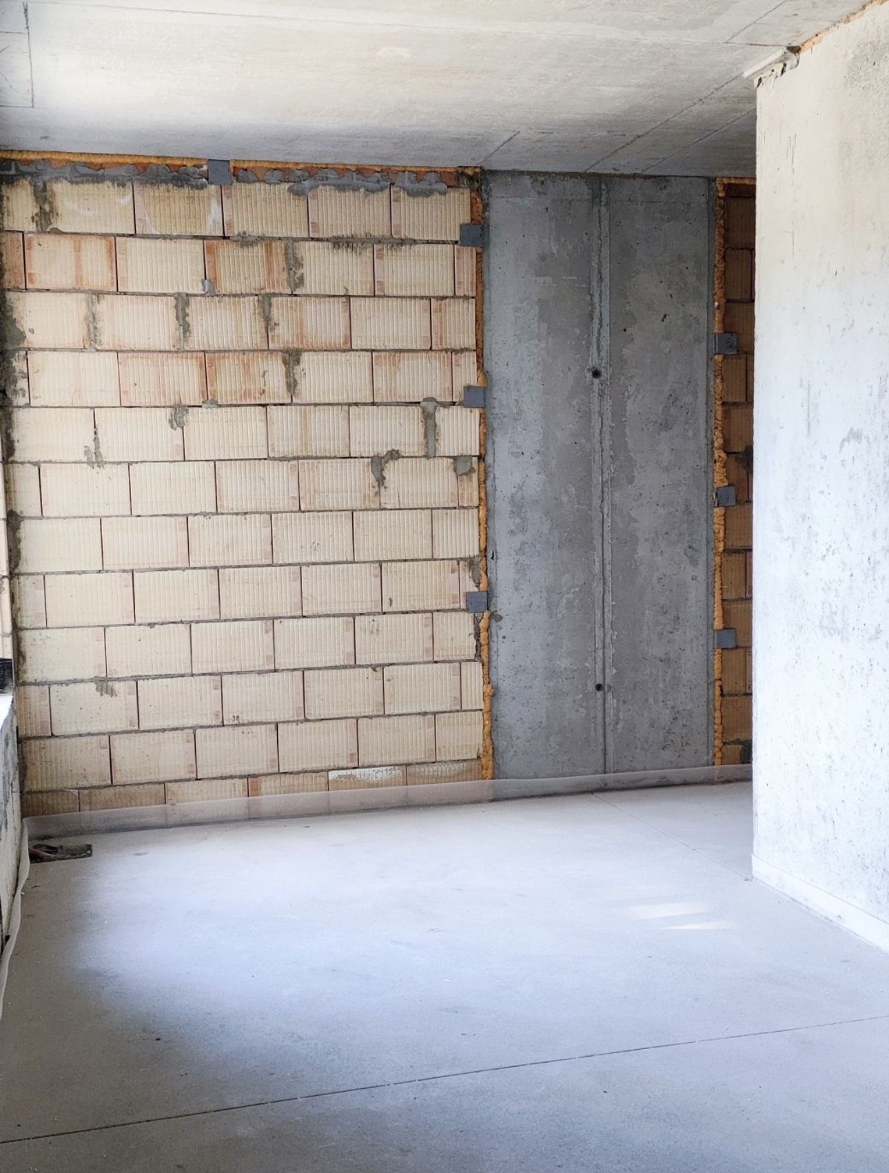Квартира на вул. Дачная, 24 м², 32 000$ — FAKTOR