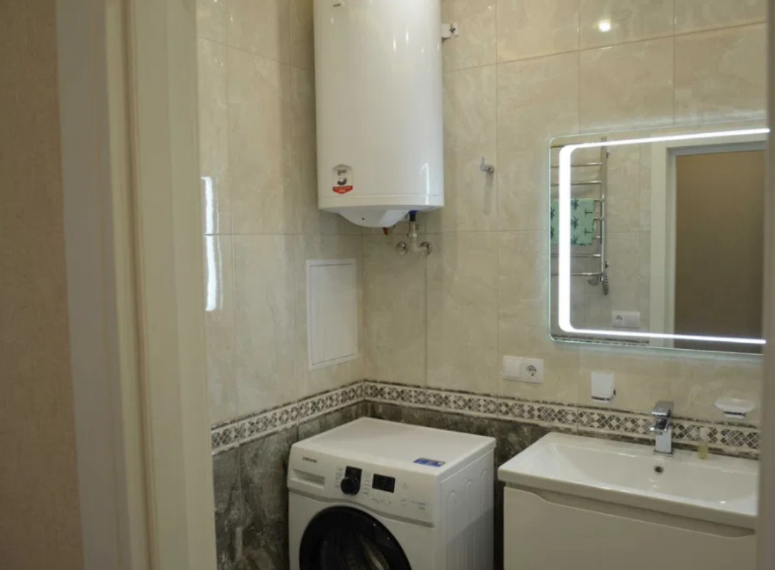 Квартира на ул. Бассейная, 38 м², 55 000$ — FAKTOR