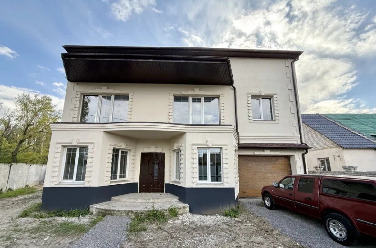 Будинок на вул. Селекционная, 237 м², 160 000$ — FAKTOR