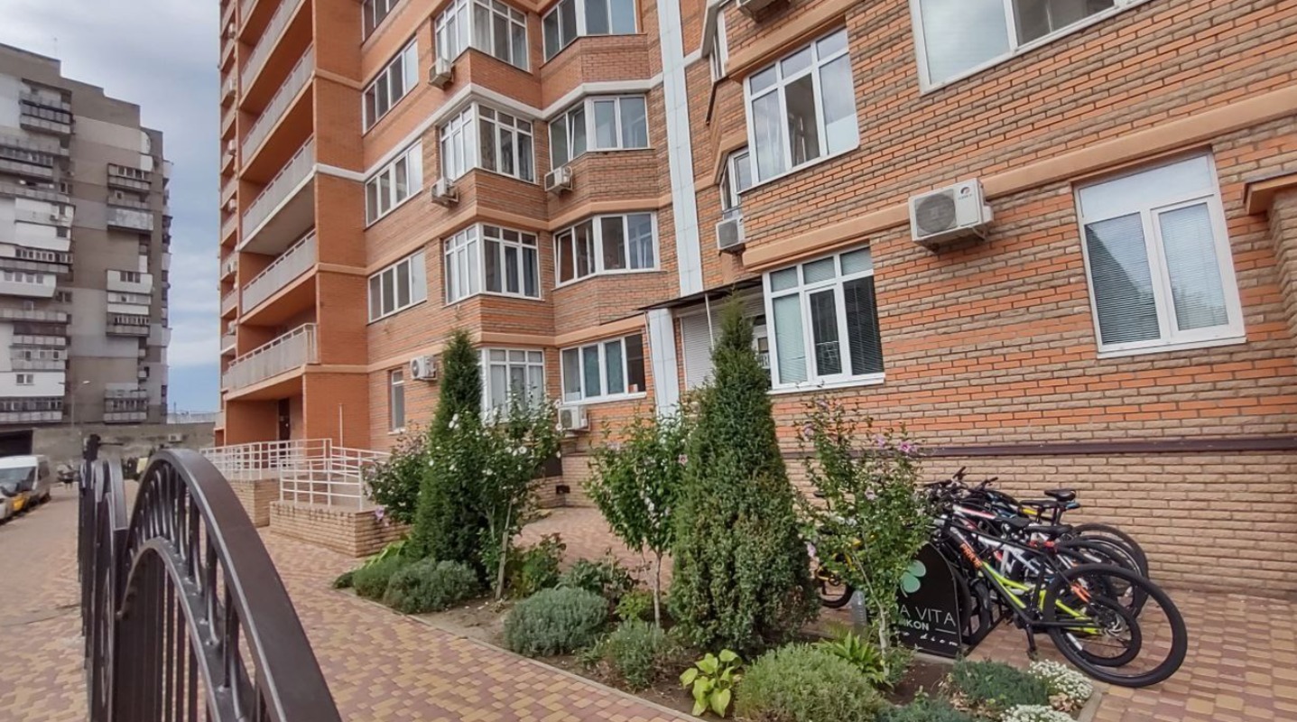 Коммерческая недвижимость на ул. Балковская, 38 м², 24 000$ — FAKTOR