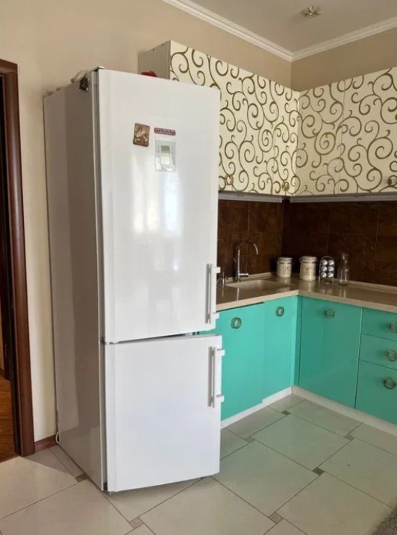 Квартира на вул. Солнечная (Приморский), 111 м², 195 000$ — FAKTOR