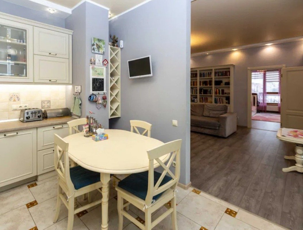 Квартира на вул. Говорова Маршала, 103 м², 200 000$ — FAKTOR