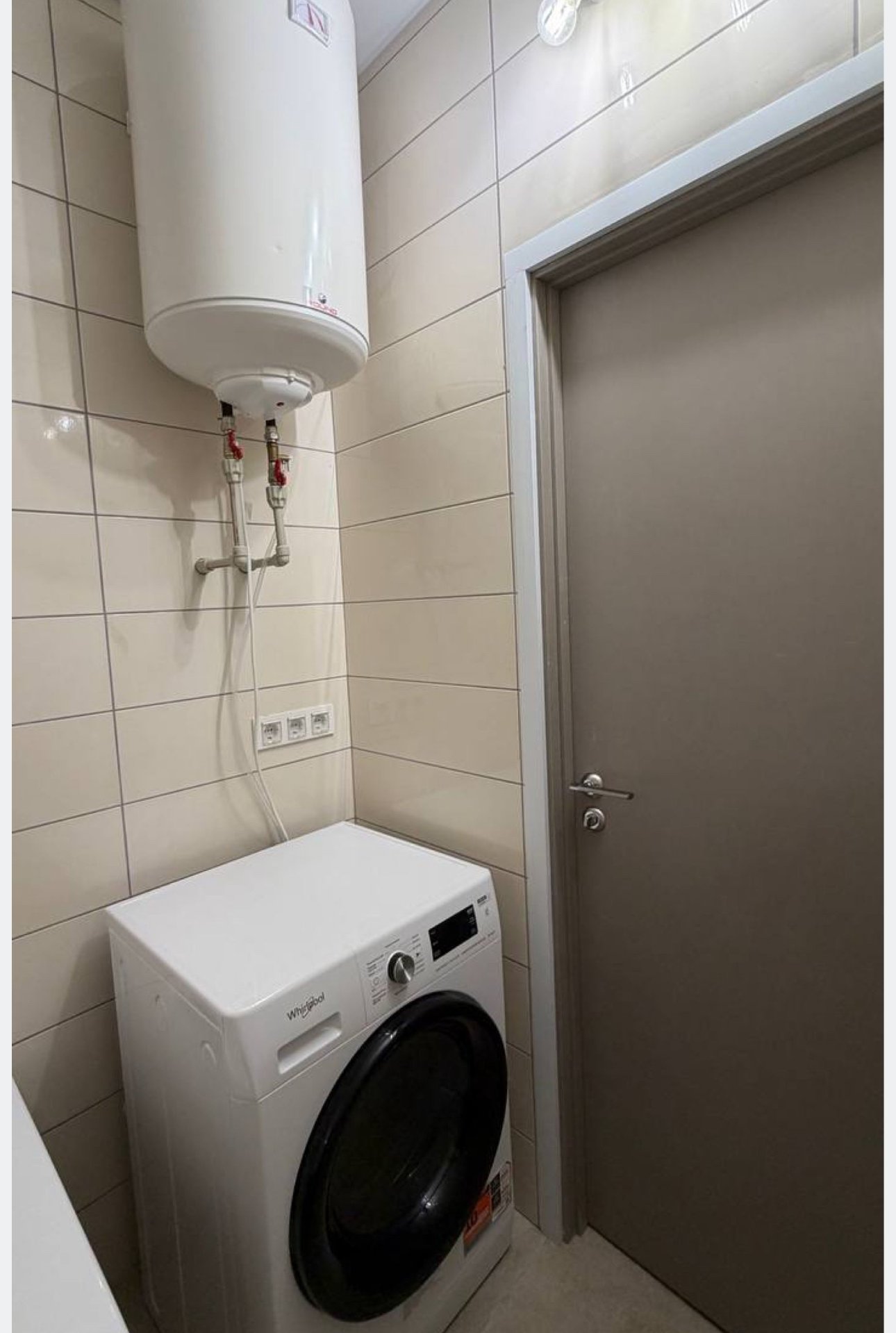 Квартира на вул. Глушко Академика проспект, 35 м², 57 000$ — FAKTOR