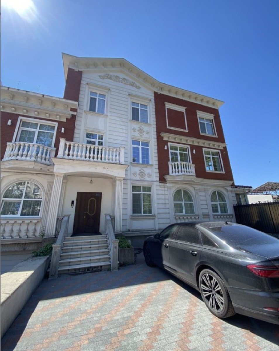 Квартира на ул. Львовская, 126 м², 175 000$ — FAKTOR