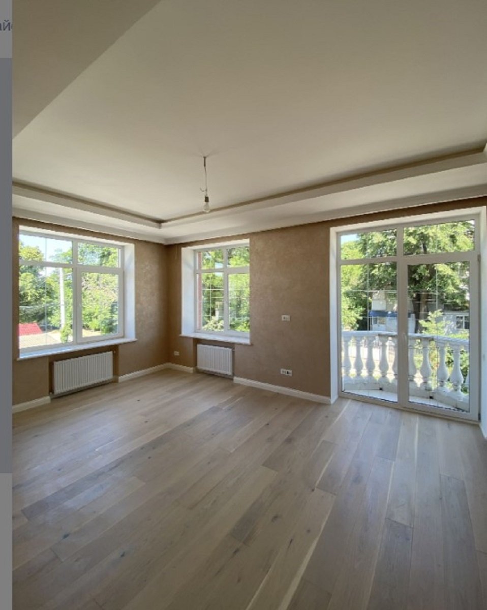 Квартира на ул. Львовская, 126 м², 175 000$ — FAKTOR