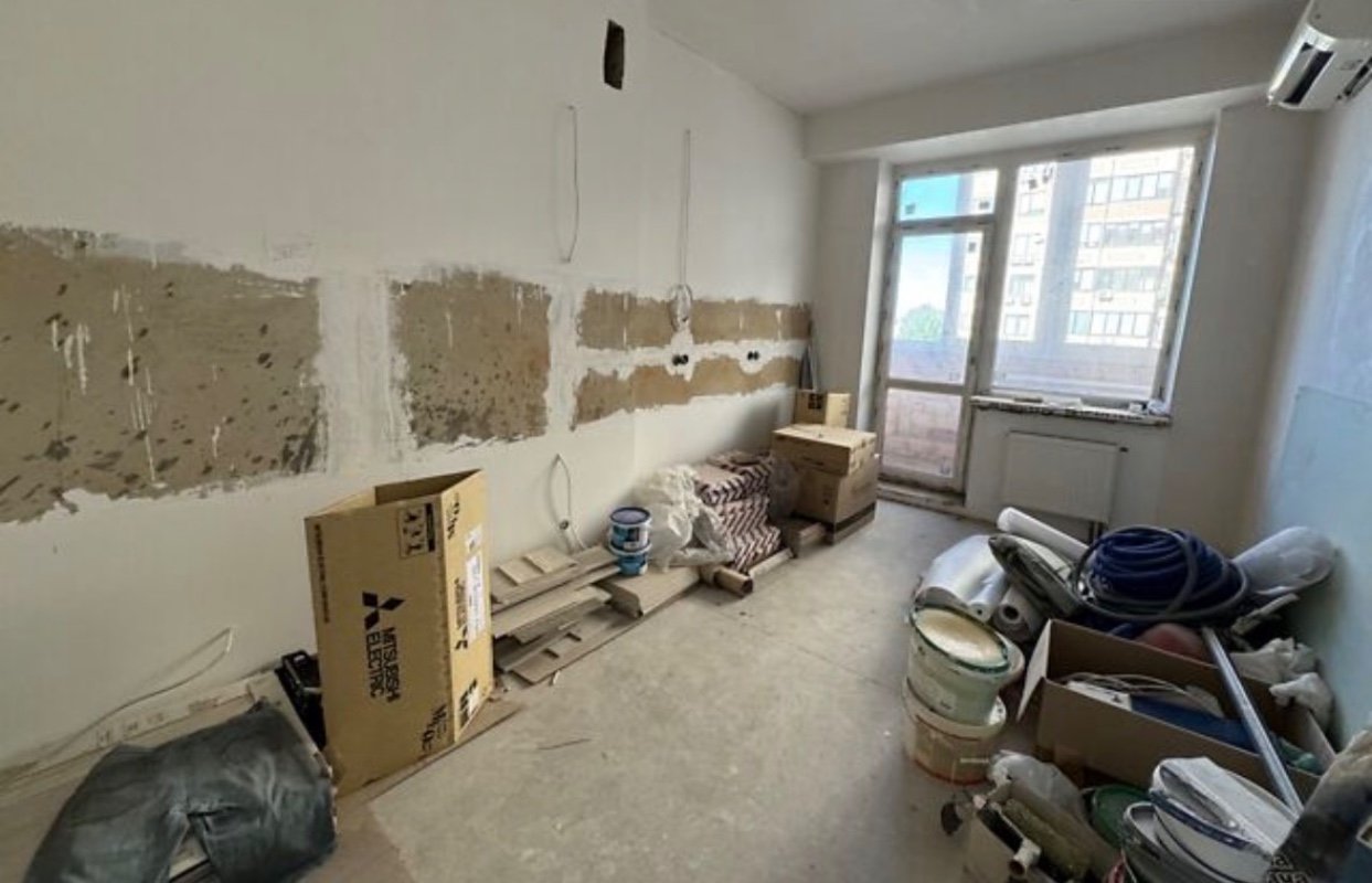 Квартира на ул. Армейская, 85 м², 140 000$ — FAKTOR