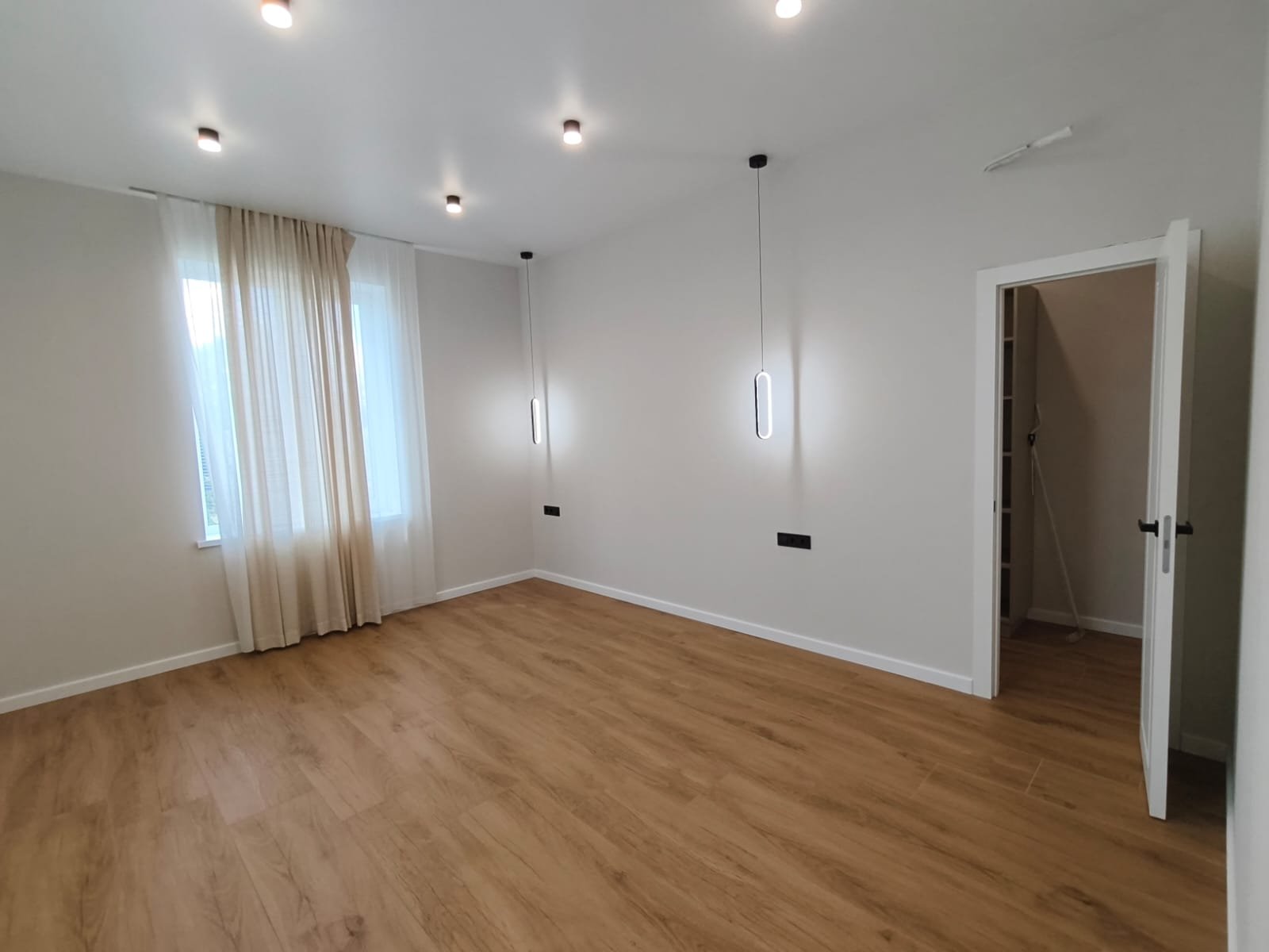 Будинок на вул. Набережная, 95 м², 95 000$ — FAKTOR