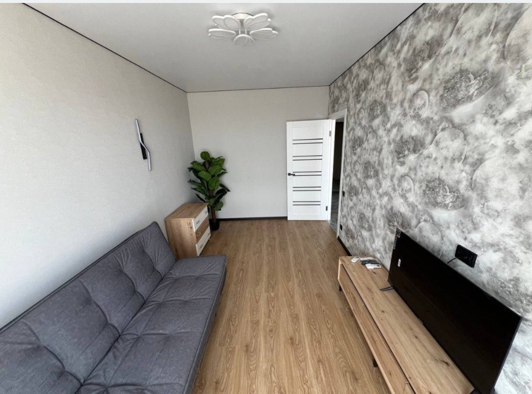 Квартира на ул. Марсельская, 32 м², 38 000$ — FAKTOR