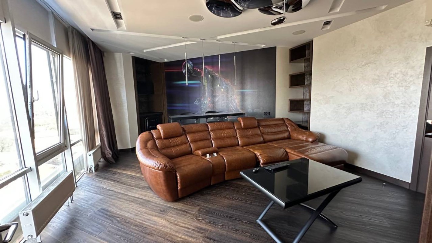 Квартира на ул. Говорова Маршала, 186 м², 278 000$ — FAKTOR