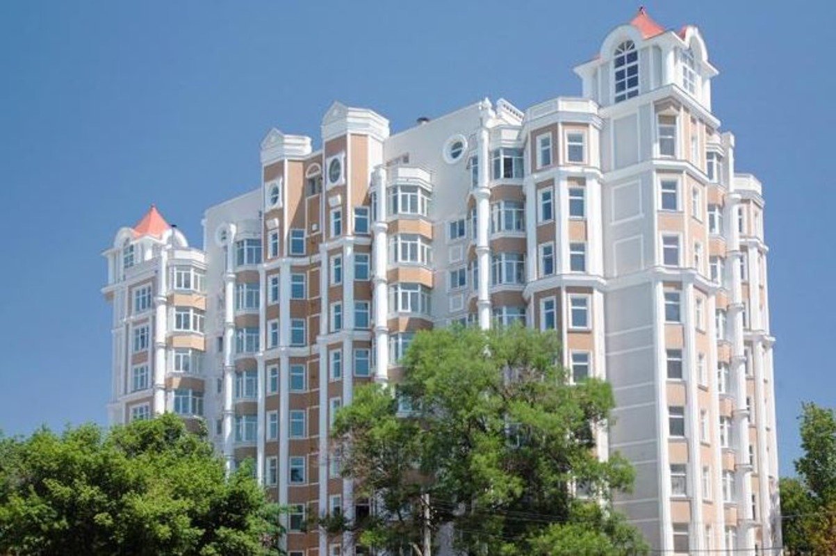 Квартира на вул. Довженко, 130 м², 270 000$ — FAKTOR