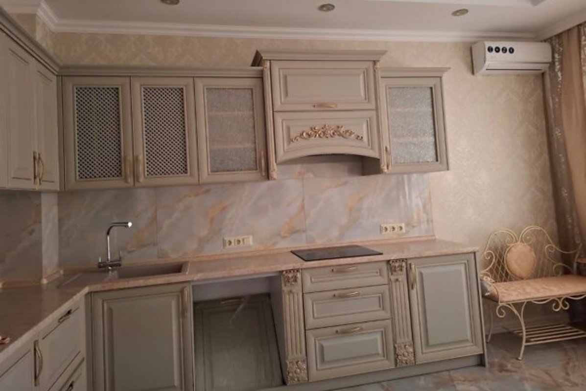 Квартира на вул. Пишоновская, 96 м², 124 500$ — FAKTOR