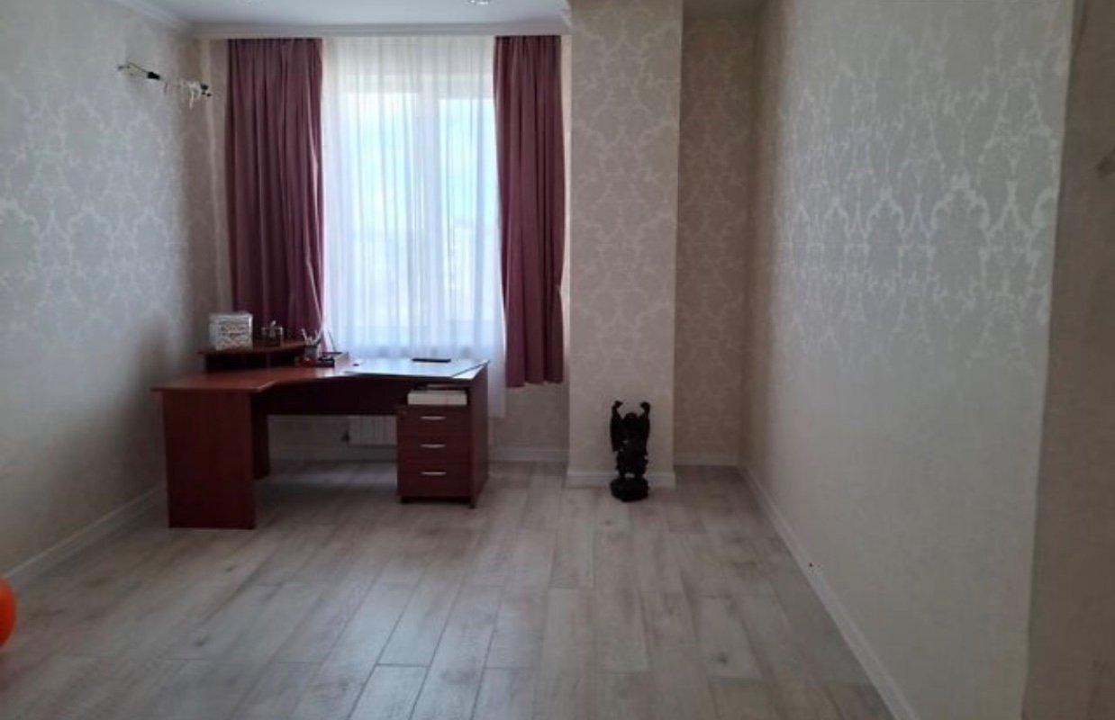 Квартира на вул. Пишоновская, 96 м², 124 500$ — FAKTOR