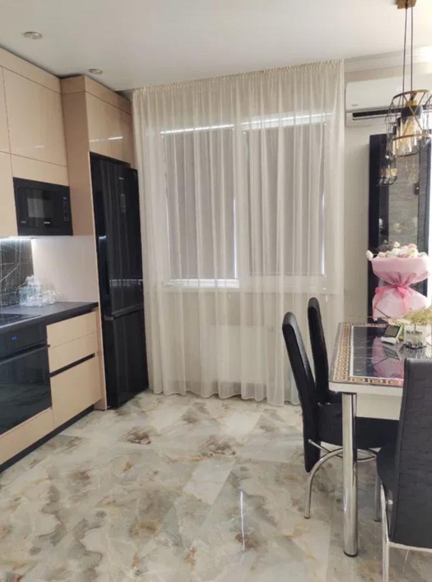 Квартира на ул. Сахарова Академика, 43 м², 65 000$ — FAKTOR