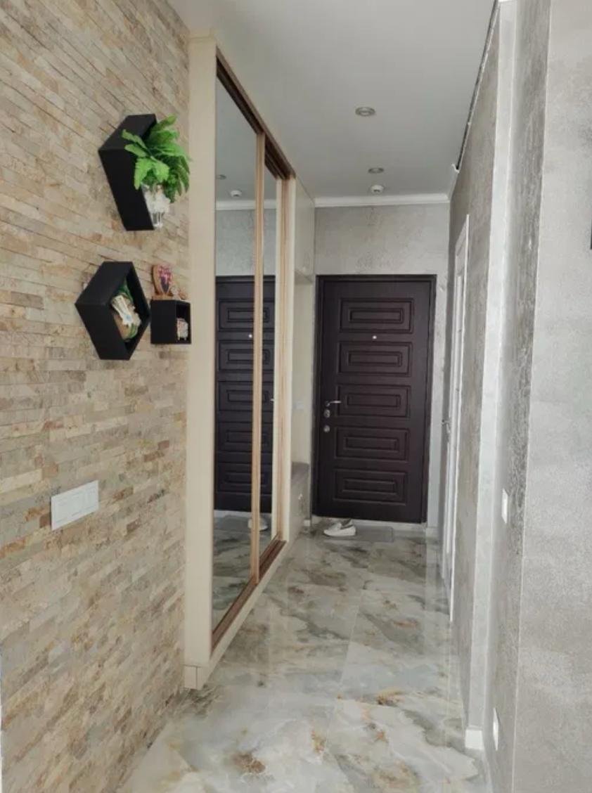 Квартира на ул. Сахарова Академика, 43 м², 65 000$ — FAKTOR