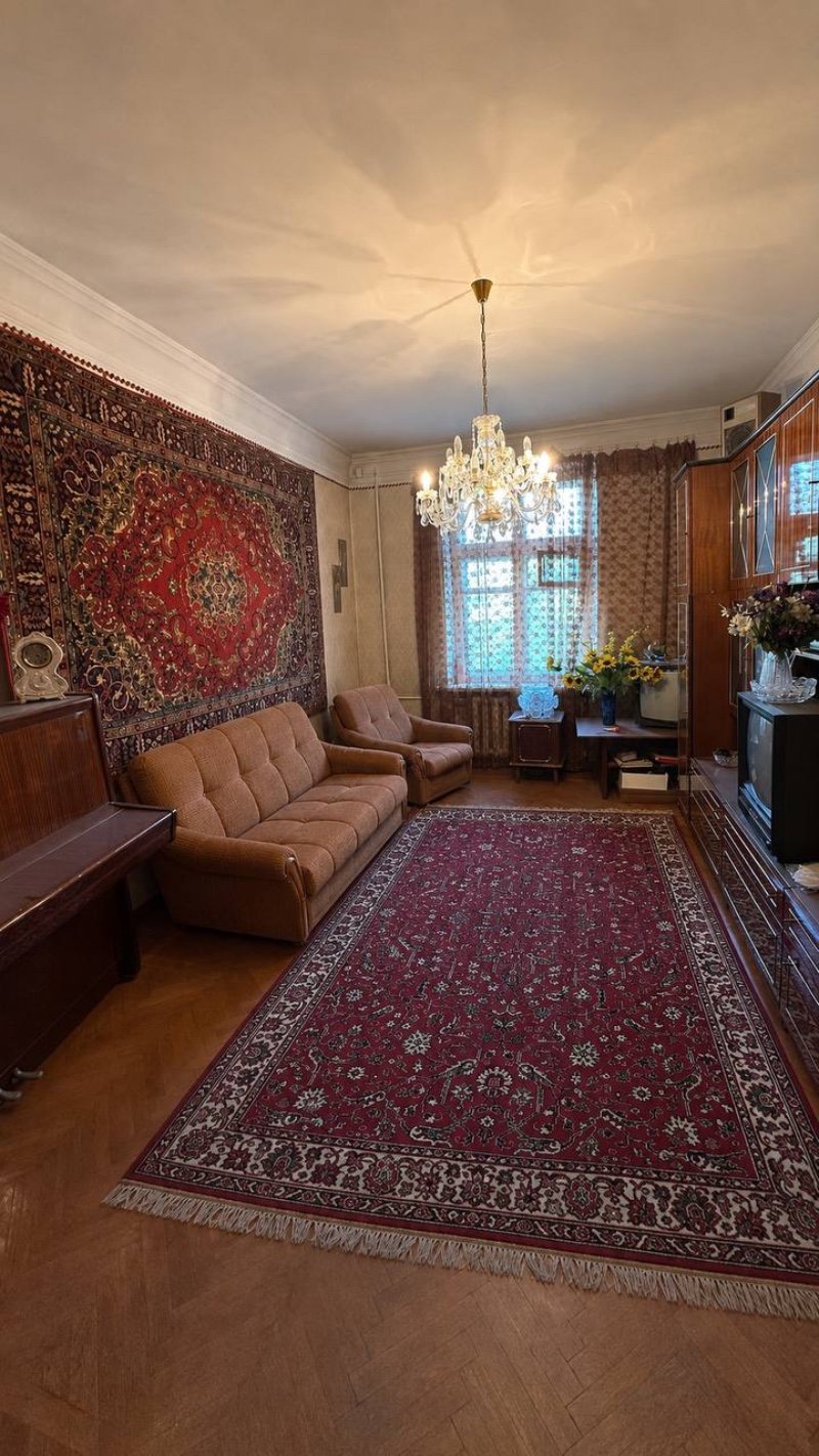 Квартира на вул. Гагарина проспект, 62 м², 100 000$ — FAKTOR