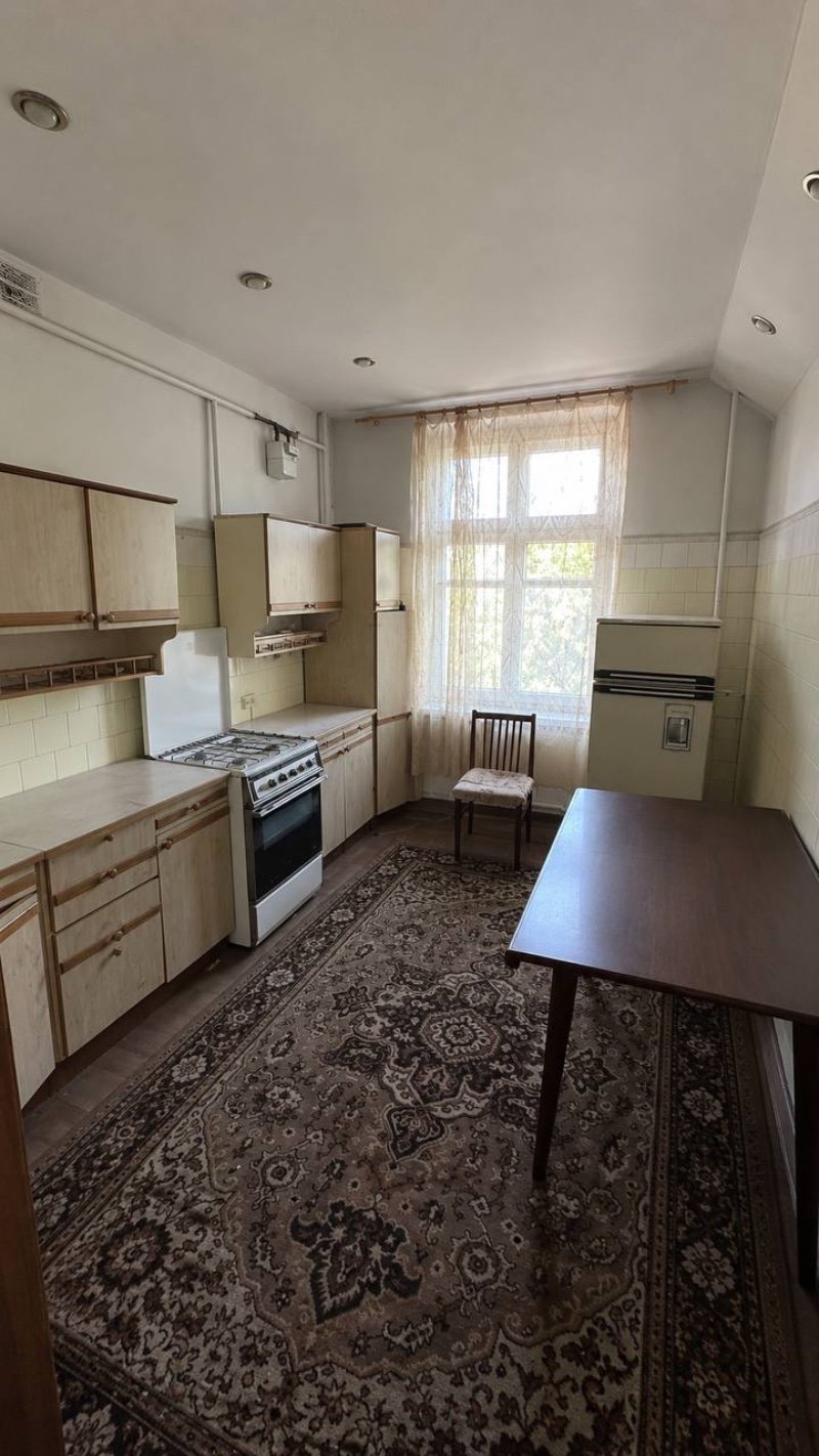 Квартира на вул. Гагарина проспект, 62 м², 100 000$ — FAKTOR