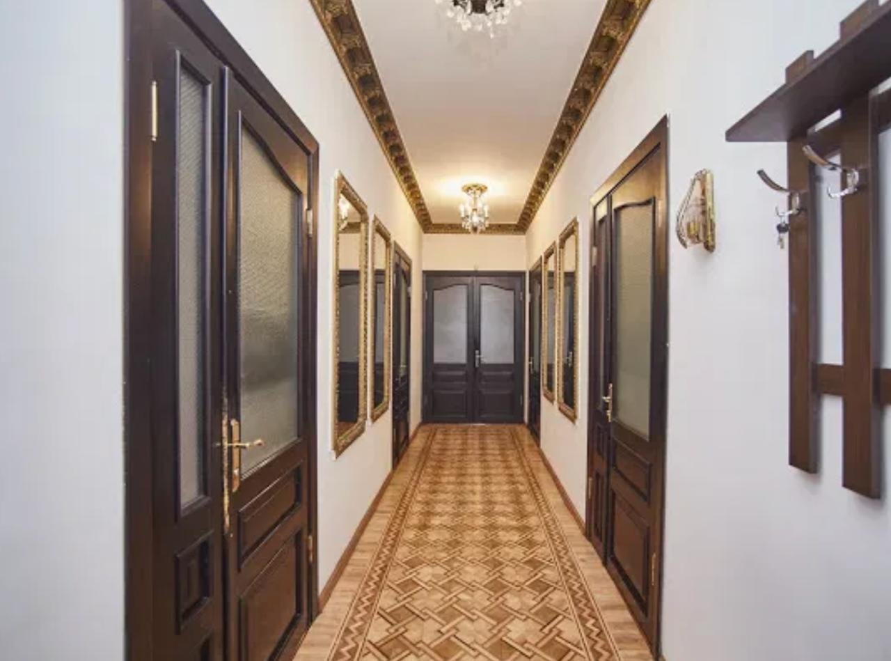 Квартира на вул. Канатная, 160 м², 180 000$ — FAKTOR