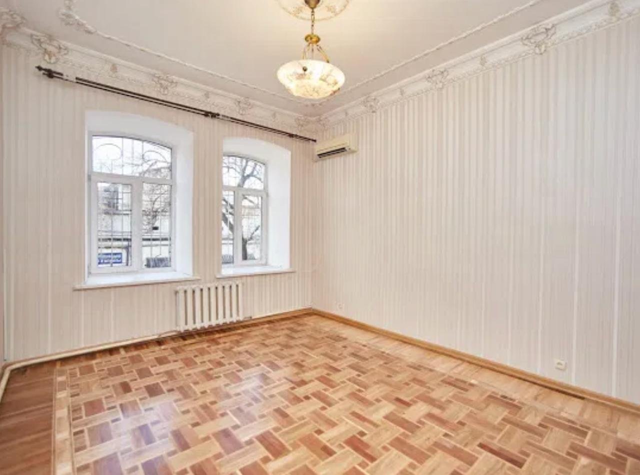 Квартира на вул. Канатная, 160 м², 180 000$ — FAKTOR