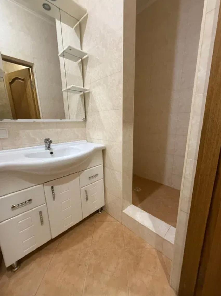 Комерційна нерухомість на вул. Фонтанская дорога (Приморский), 72 м², 85 000$ — FAKTOR