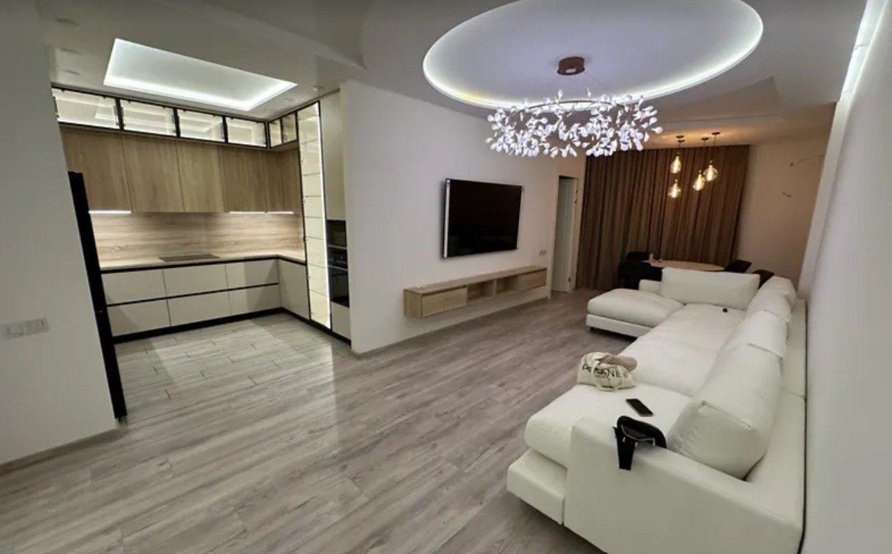 Квартира на вул. Мореходный пер, 143 м², 300 000$ — FAKTOR