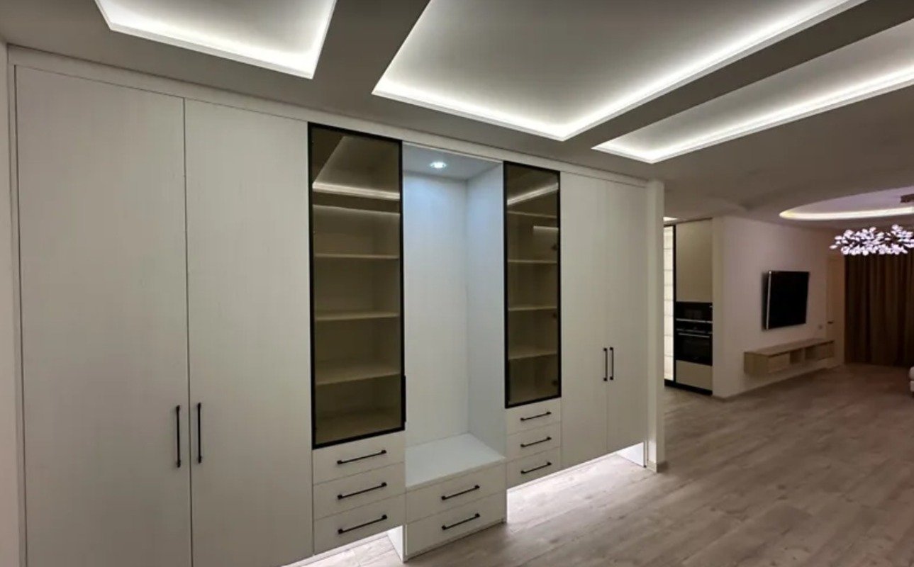 Квартира на вул. Мореходный пер, 143 м², 300 000$ — FAKTOR