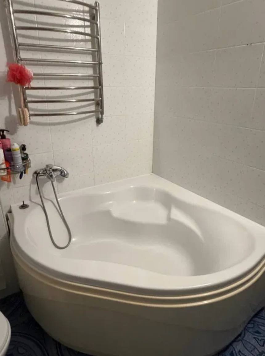 Квартира на вул. Тополевая, 119 м², 152 000$ — FAKTOR