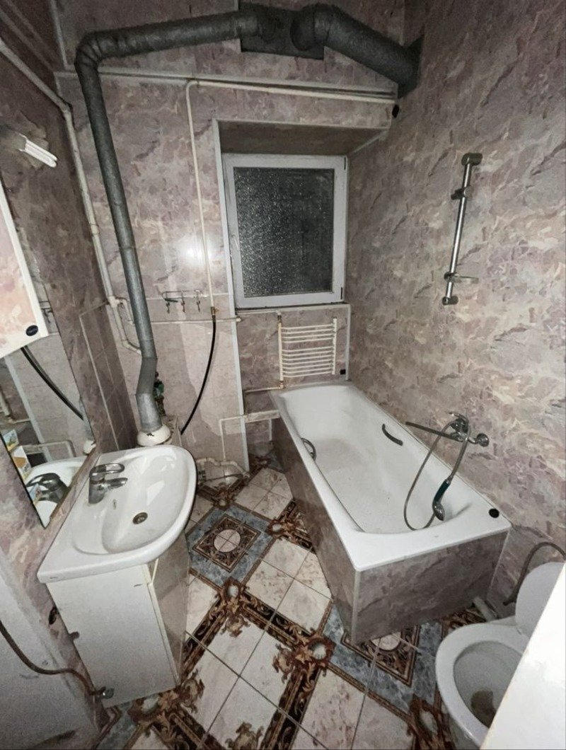 Квартира на вул. Адмирала Лазарева, 59 м², 33 000$ — FAKTOR