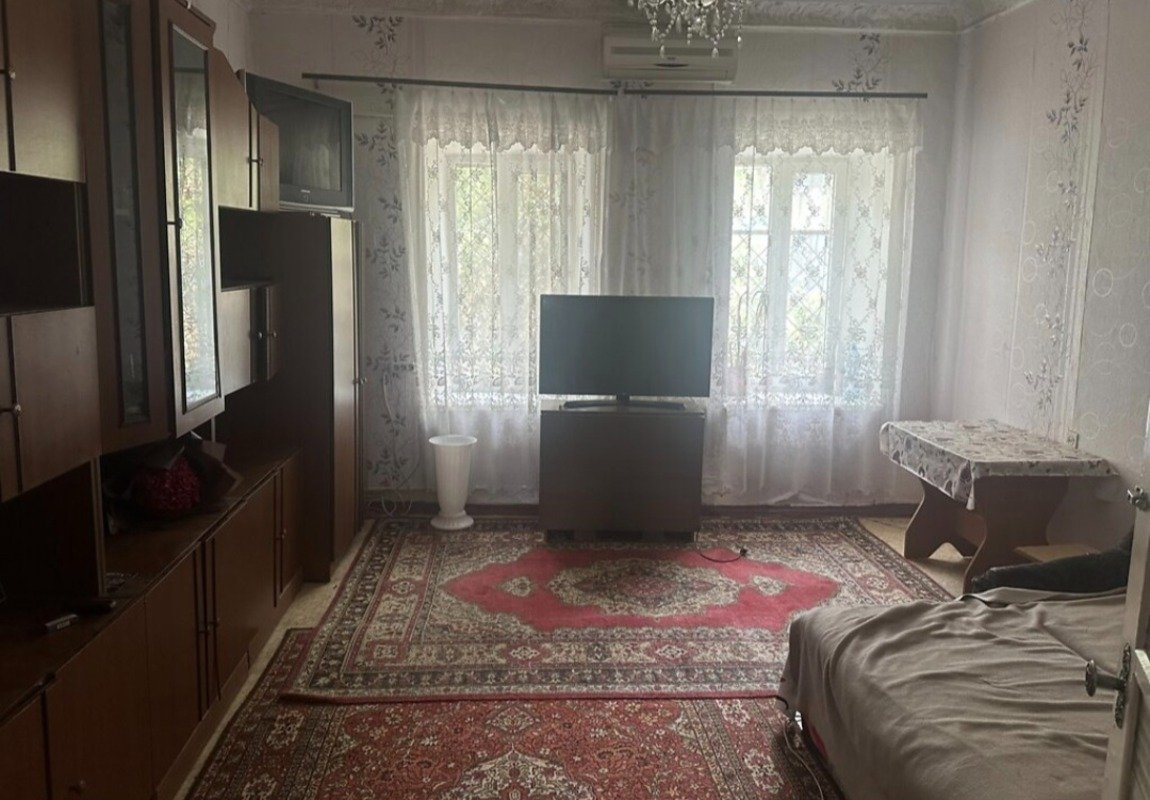Квартира на вул. Матросский Спуск, 35 м², 20 000$ — FAKTOR