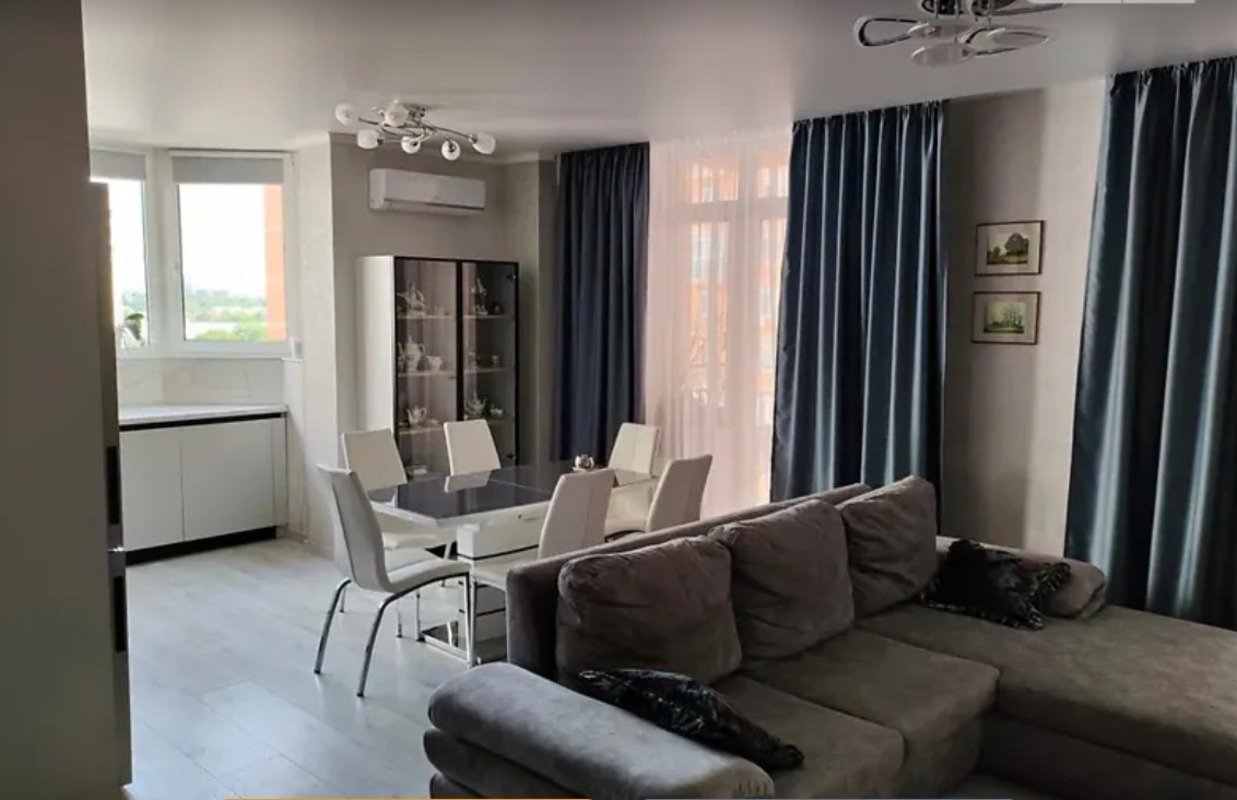Квартира на вул. Люстдорфская дорога (Таирова), 116 м², 139 900$ — FAKTOR