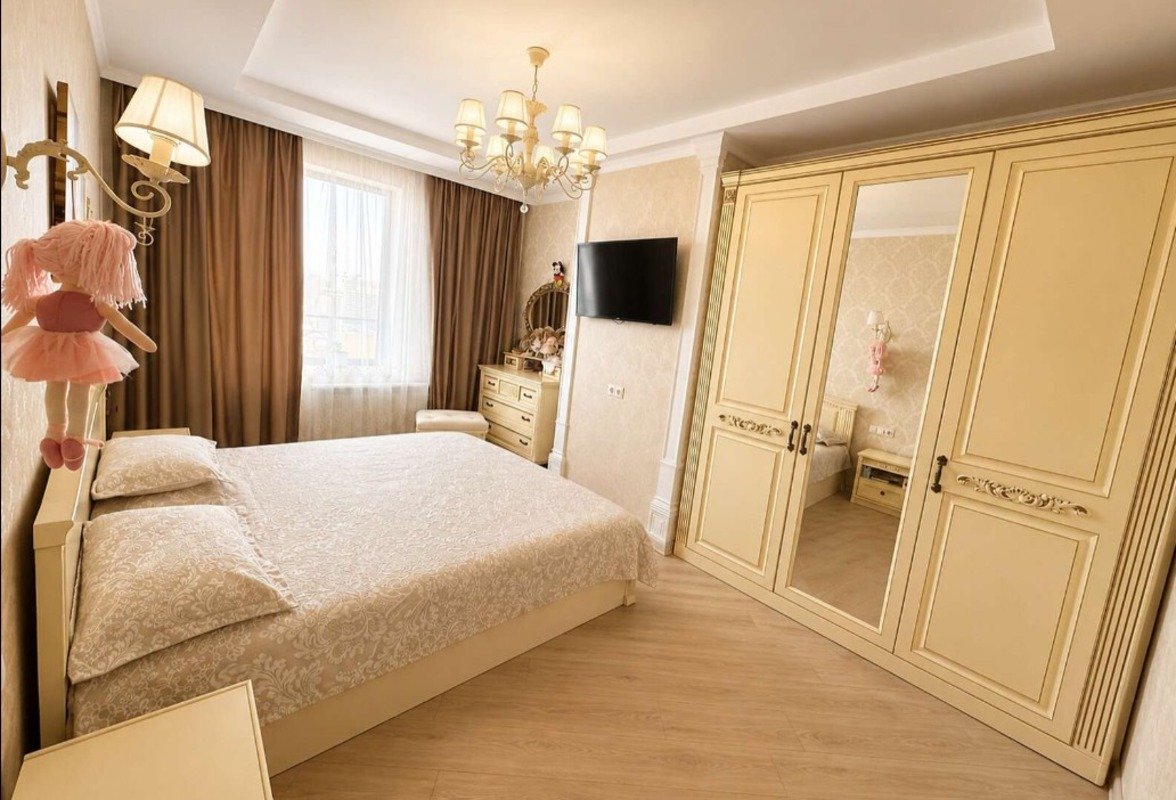 Квартира на вул. Педагогическая, 80 м², 175 000$ — FAKTOR