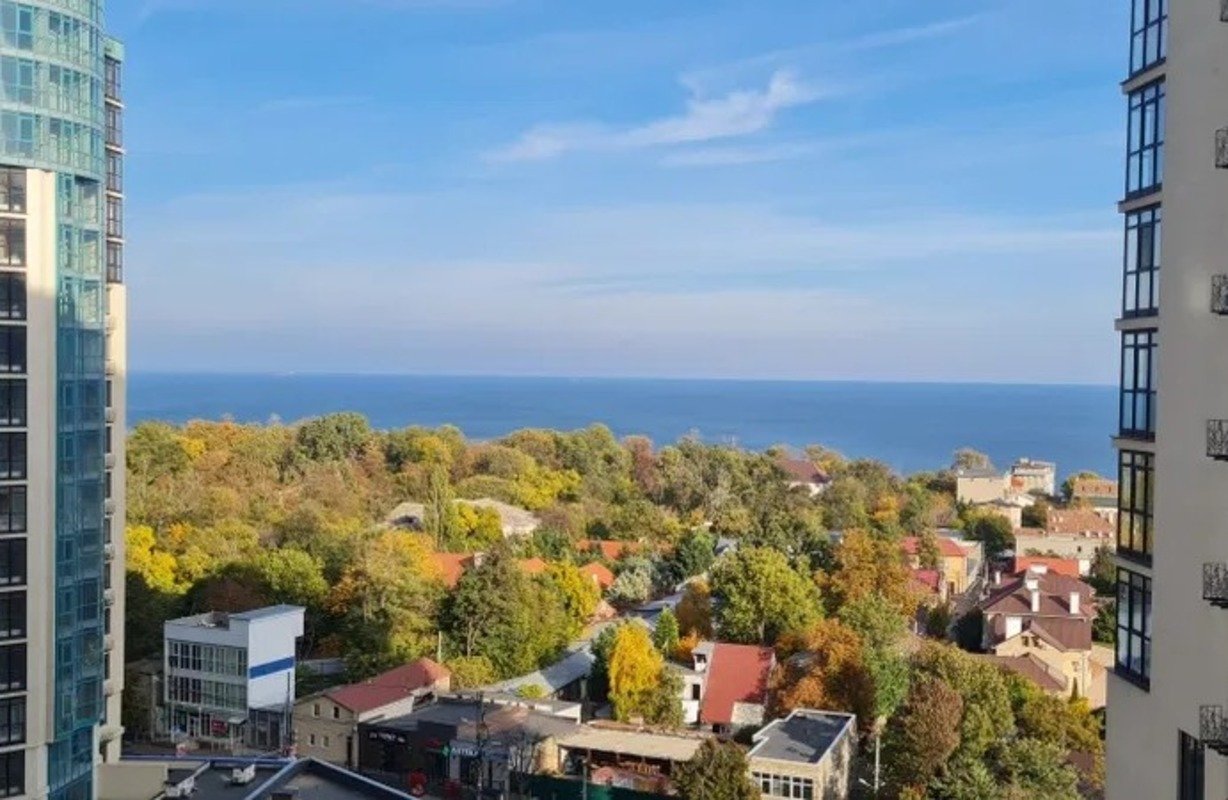 Квартира на ул. Фонтанская дорога (Киевский), 80 м², 95 000$ — FAKTOR