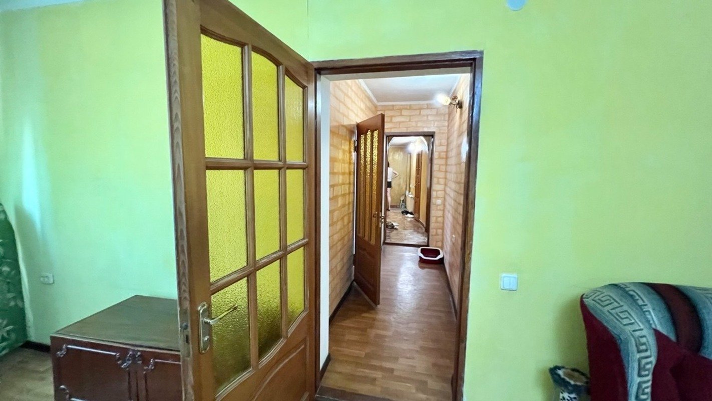 Квартира на вул. Заводская 3-я, 70 м², 44 000$ — FAKTOR