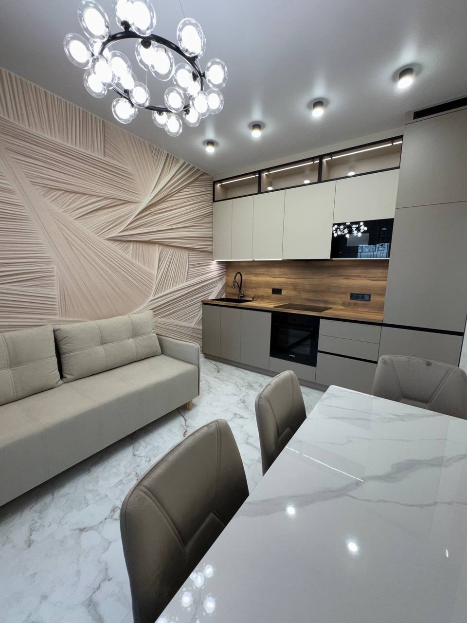 Квартира на вул. Краснова, 42 м², 88 000$ — FAKTOR