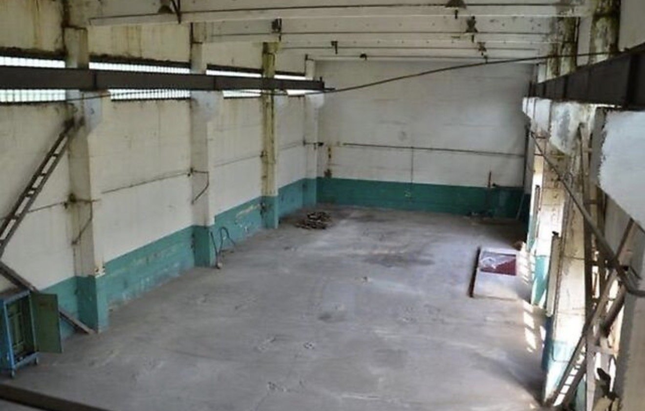 Комерційна нерухомість на вул. Мельницкая, 3000 м², 1 400 000$ — FAKTOR