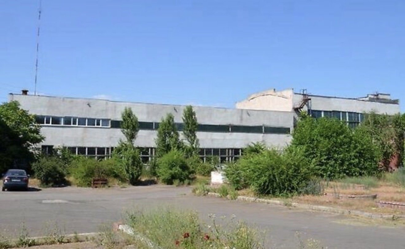 Комерційна нерухомість на вул. Мельницкая, 3000 м², 1 400 000$ — FAKTOR