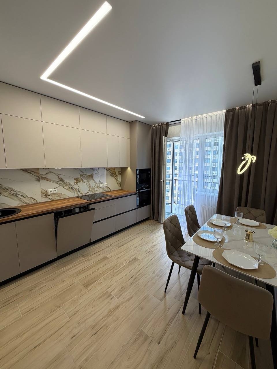Квартира на вул. Жемчужная, 66 м², 110 000$ — FAKTOR