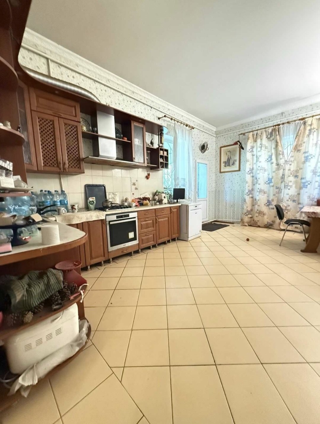 Будинок на вул. Согласия, 300 м², 200 000$ — FAKTOR