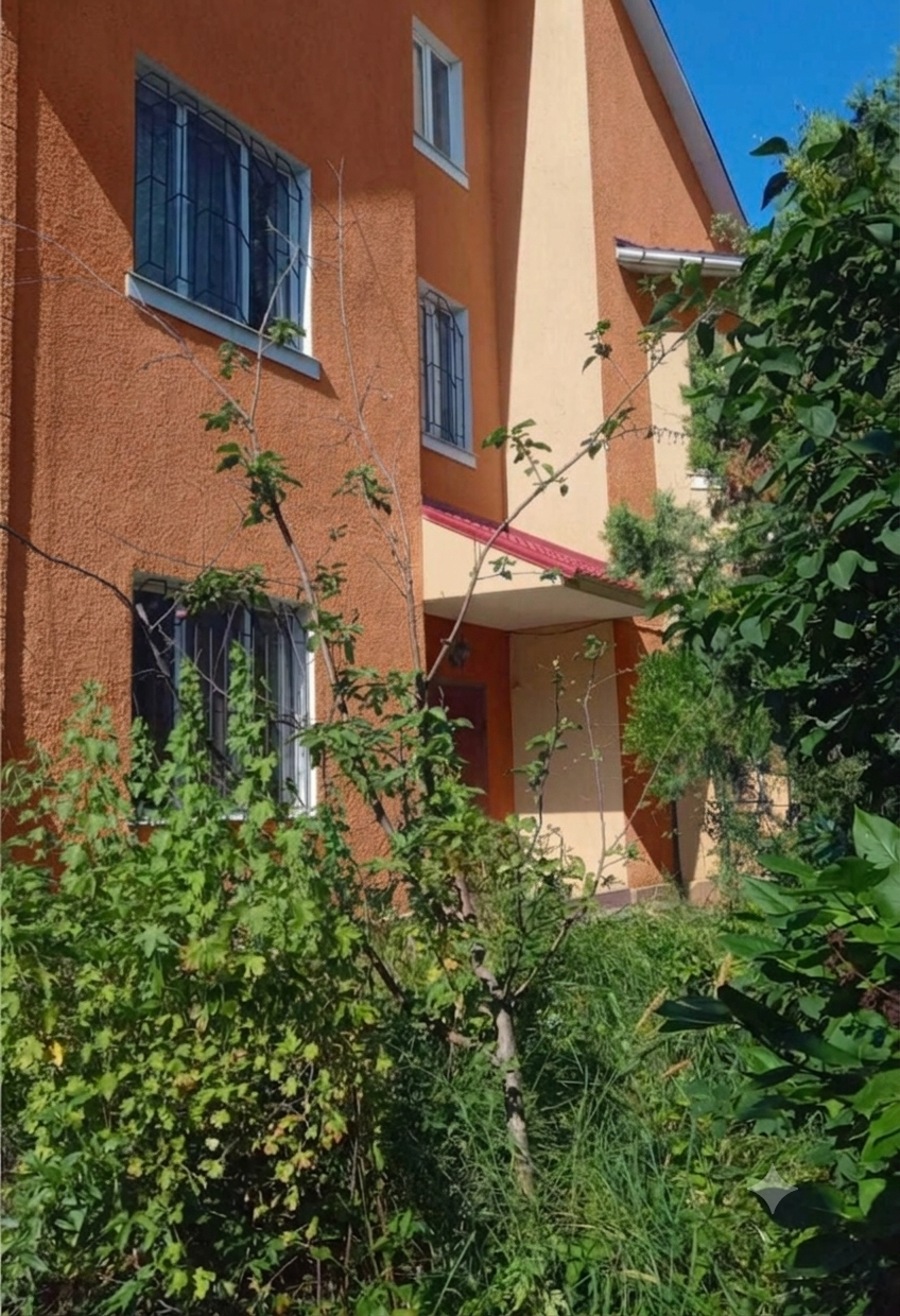Будинок на вул. Согласия, 300 м², 200 000$ — FAKTOR
