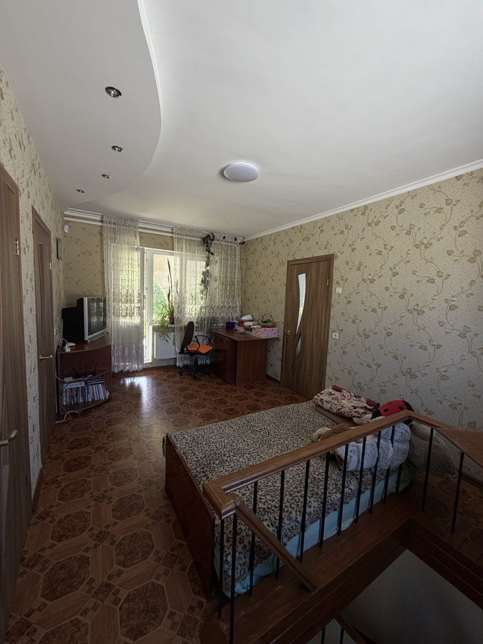Дом на ул. Амудсена 2-й пер., 192 м², 200 000$ — FAKTOR