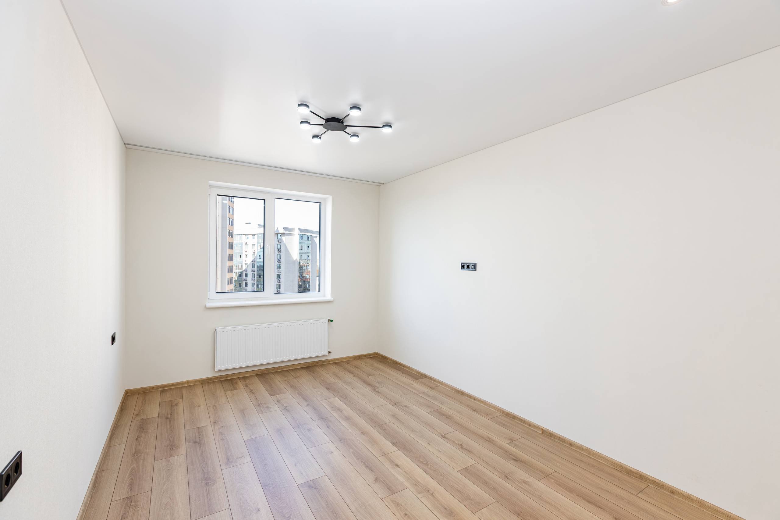 Квартира на вул. Сахарова Академика, 66 м², 88 965$ — FAKTOR