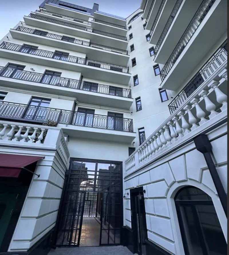 Квартира на ул. Гимназическая, 202 м², 505 000$ — FAKTOR