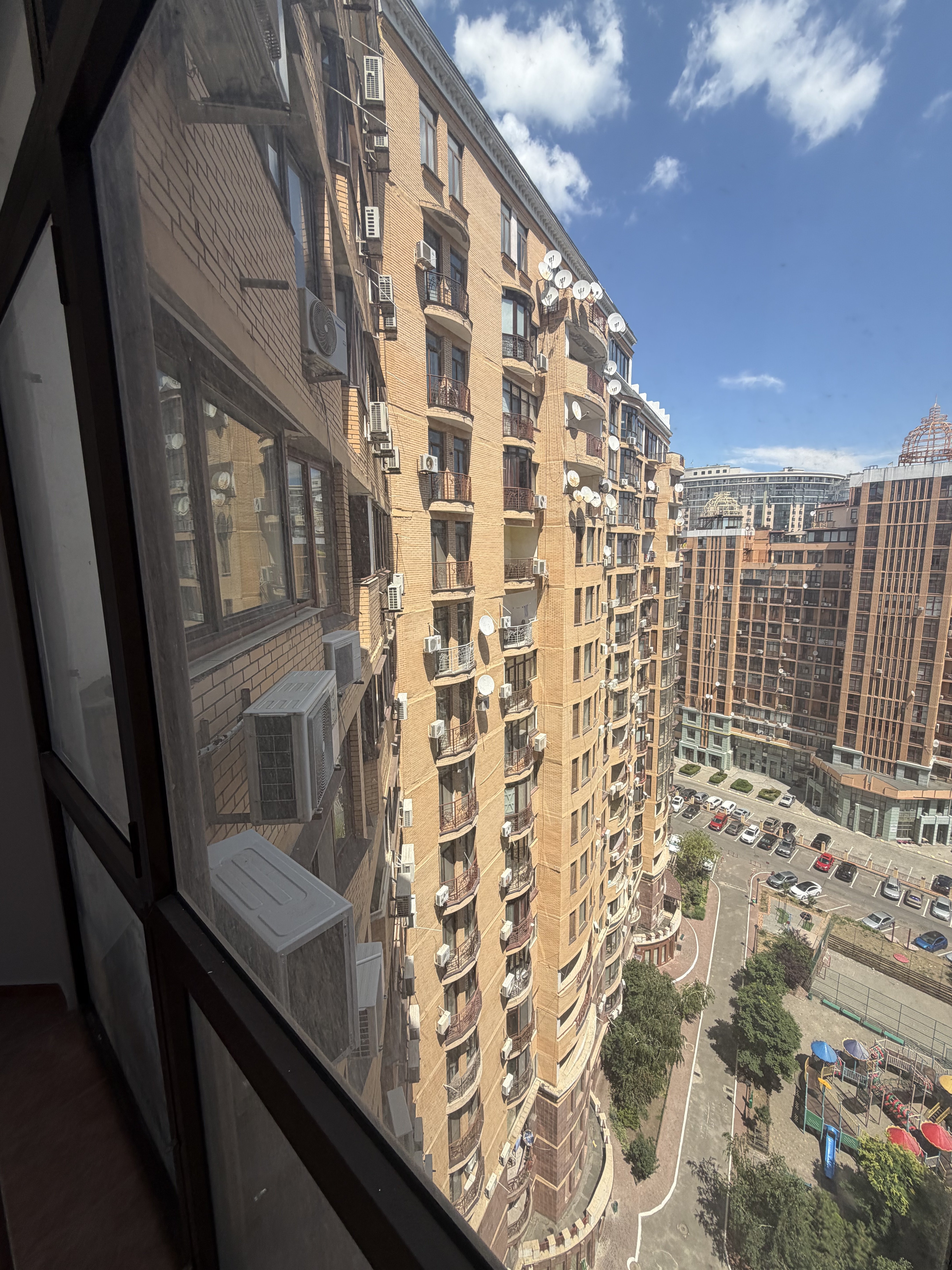 Квартира на вул. Тенистая, 83 м², 115 000$ — FAKTOR