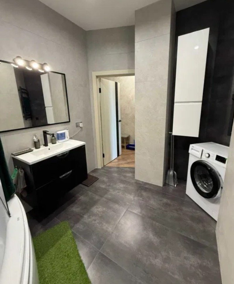 Квартира на вул. Фонтанская дорога (Киевский), 67 м², 135 000$ — FAKTOR