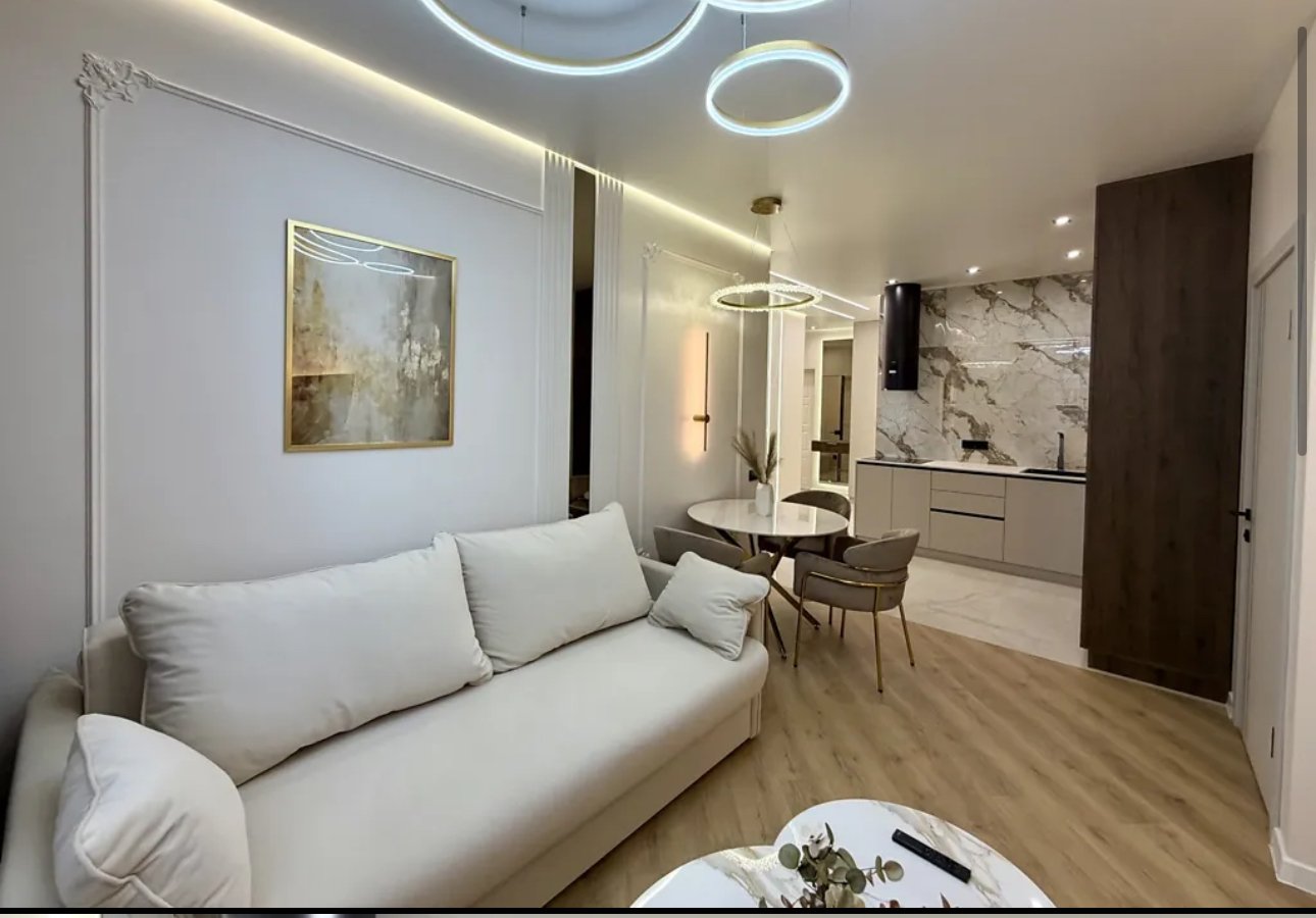 Квартира на вул. Краснова, 64 м², 125 000$ — FAKTOR