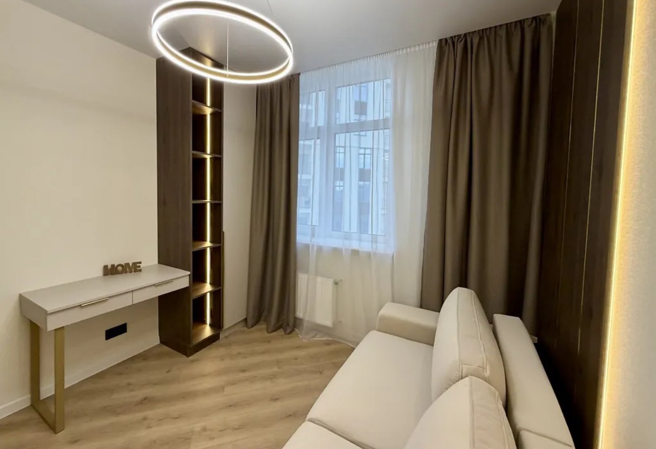 Квартира на вул. Краснова, 64 м², 125 000$ — FAKTOR
